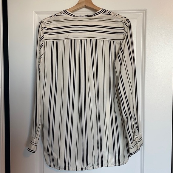 Everlane Silk Shirt - Picture 3 of 4